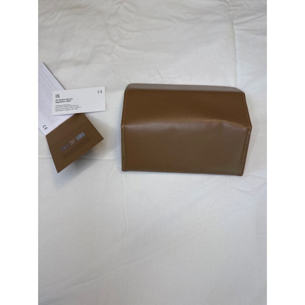 Burberry London England Eyeglass Sunglasses Tan Case Soft Leather - Case Only - Picture 5 of 9